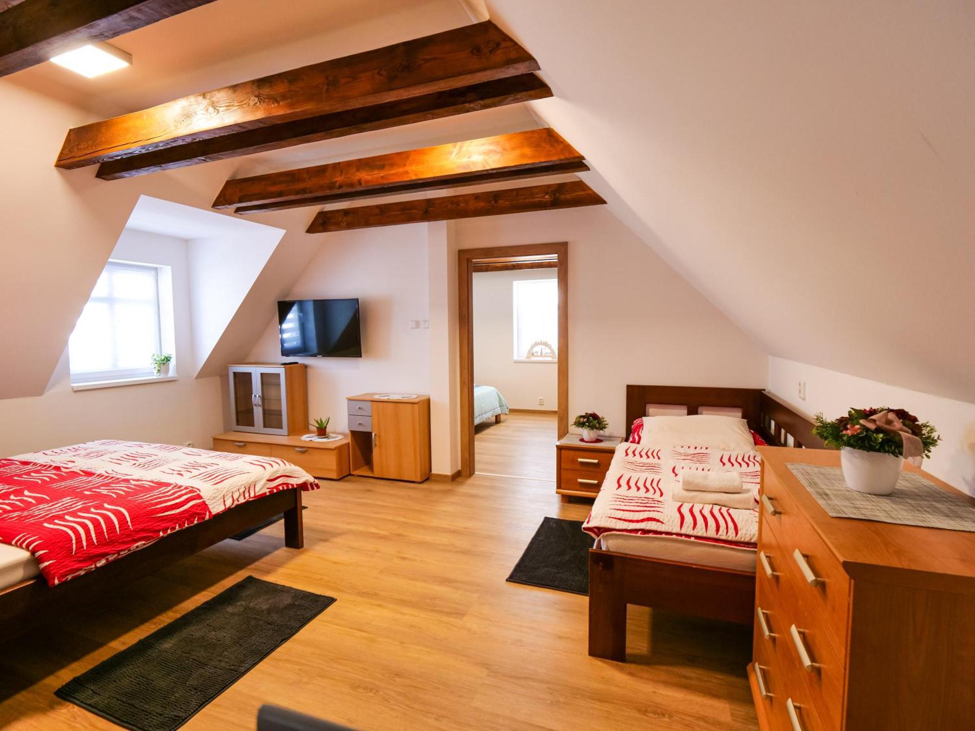 Chaloupka Na Pivovare Apartment *